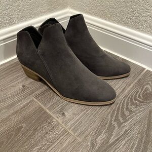 Women's DV8 Kaleen Gray Suede Ankle Booties